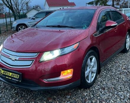 Красный Шевроле Вольт, объемом двигателя 1.4 л и пробегом 218 тыс. км за 9600 $, фото 1 на Automoto.ua