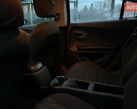 Красный Шевроле Вольт, объемом двигателя 1.4 л и пробегом 218 тыс. км за 9600 $, фото 18 на Automoto.ua