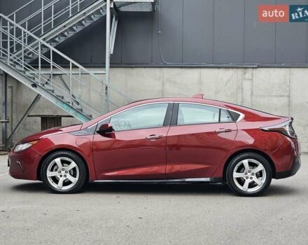 Шевроле Вольт 2016 в Киеве на Automoto.ua Красный Шевроле Вольт, объемом двигателя 1.5 л и пробегом 158 тыс. км за 12500 $, фото 1 на Automoto.ua