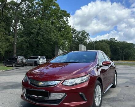 Красный Шевроле Вольт, объемом двигателя 1.49 л и пробегом 120 тыс. км за 16200 $, фото 2 на Automoto.ua