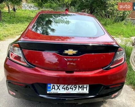 Красный Шевроле Вольт, объемом двигателя 1.5 л и пробегом 75 тыс. км за 18000 $, фото 2 на Automoto.ua