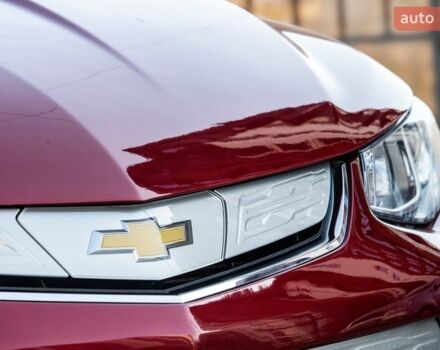 Красный Шевроле Вольт, объемом двигателя 1.5 л и пробегом 160 тыс. км за 18300 $, фото 5 на Automoto.ua