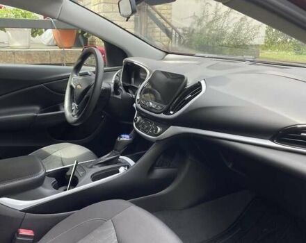 Шевроле Вольт 2018 в Золочев на Automoto.ua Красный Шевроле Вольт, объемом двигателя 1.5 л и пробегом 136 тыс. км за 16900 $, фото 4 на Automoto.ua