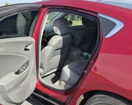 Красный Шевроле Вольт, объемом двигателя 1.49 л и пробегом 173 тыс. км за 13800 $, фото 6 на Automoto.ua