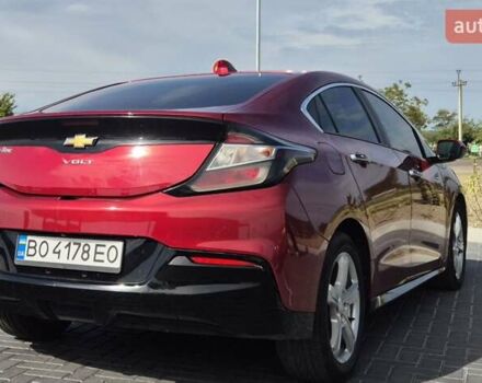 Красный Шевроле Вольт, объемом двигателя 1.49 л и пробегом 173 тыс. км за 13800 $, фото 5 на Automoto.ua