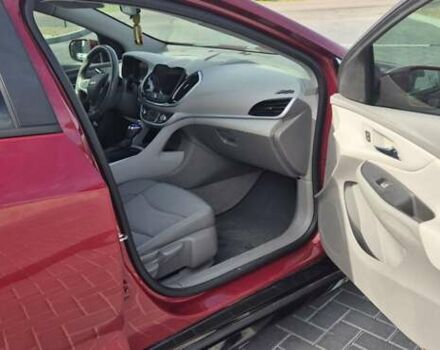 Красный Шевроле Вольт, объемом двигателя 1.49 л и пробегом 173 тыс. км за 13800 $, фото 9 на Automoto.ua