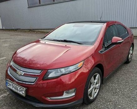 Красный Шевроле Вольт, объемом двигателя 1.4 л и пробегом 200 тыс. км за 11000 $, фото 1 на Automoto.ua
