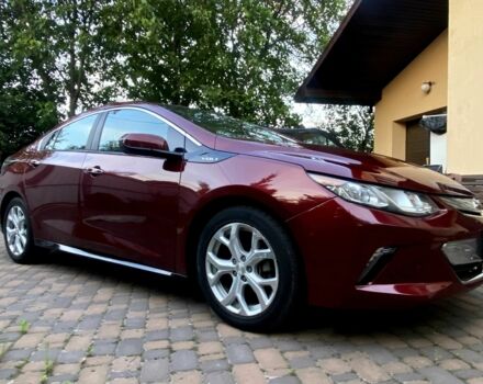 Красный Шевроле Вольт, объемом двигателя 1.5 л и пробегом 158 тыс. км за 13200 $, фото 2 на Automoto.ua