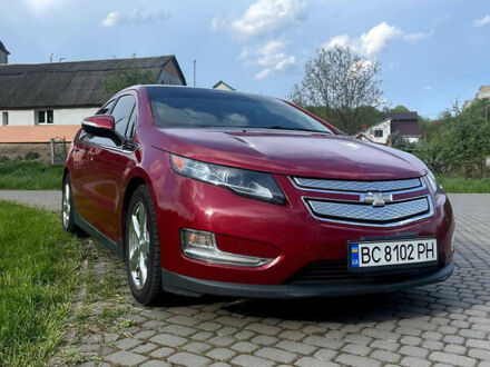 Шевроле Вольт 2011 у Львові на Automoto.ua Червоний Шевроле Вольт, об'ємом двигуна 1.4 л та пробігом 205 тис. км за 9499 $, фото 1 на Automoto.ua