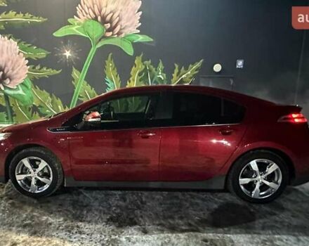 Красный Шевроле Вольт, объемом двигателя 1.4 л и пробегом 214 тыс. км за 11500 $, фото 1 на Automoto.ua