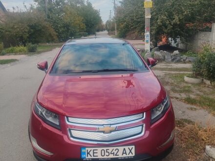 Шевроле Вольт 2012 в Днепре (Днепропетровске) на Automoto.ua Красный Шевроле Вольт, объемом двигателя 1.4 л и пробегом 206 тыс. км за 9000 $, фото 1 на Automoto.ua