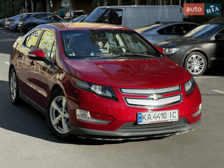Шевроле Вольт 2013 у Кропивницькому (Кіровограді) на Automoto.ua Червоний Шевроле Вольт, об'ємом двигуна 1.4 л та пробігом 163 тис. км за 10250 $, фото 1 на Automoto.ua