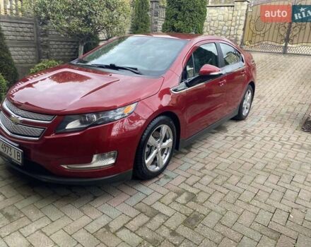 Красный Шевроле Вольт, объемом двигателя 1.4 л и пробегом 124 тыс. км за 9950 $, фото 1 на Automoto.ua