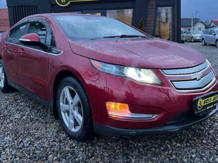 Красный Шевроле Вольт, объемом двигателя 1.4 л и пробегом 218 тыс. км за 9600 $, фото 1 на Automoto.ua