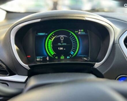 Шевроле Вольт, объемом двигателя 0 л и пробегом 152 тыс. км за 16000 $, фото 12 на Automoto.ua