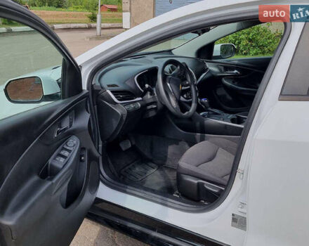 Шевроле Вольт, объемом двигателя 1.49 л и пробегом 36 тыс. км за 17600 $, фото 7 на Automoto.ua