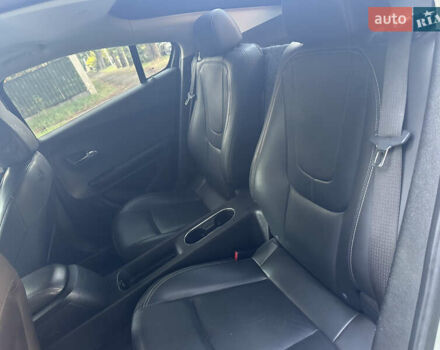 Серый Шевроле Вольт, объемом двигателя 1.4 л и пробегом 180 тыс. км за 7999 $, фото 7 на Automoto.ua