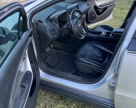 Серый Шевроле Вольт, объемом двигателя 0 л и пробегом 211 тыс. км за 12900 $, фото 2 на Automoto.ua