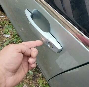 Серый Шевроле Вольт, объемом двигателя 1.4 л и пробегом 219 тыс. км за 8500 $, фото 4 на Automoto.ua