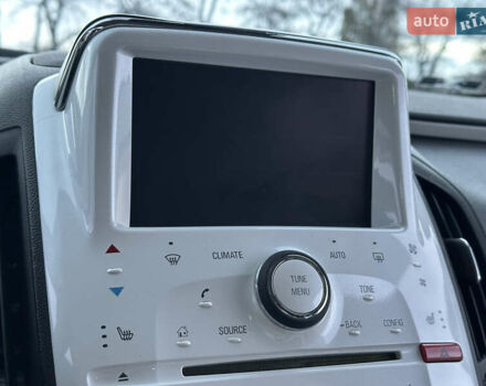 Серый Шевроле Вольт, объемом двигателя 1.4 л и пробегом 182 тыс. км за 8999 $, фото 65 на Automoto.ua