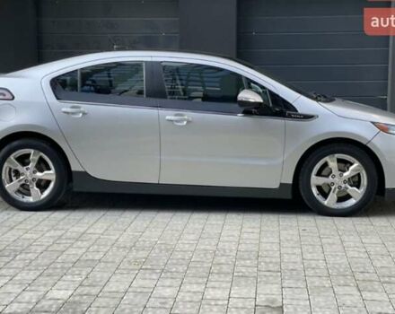 Сірий Шевроле Вольт, об'ємом двигуна 1.4 л та пробігом 180 тис. км за 7800 $, фото 3 на Automoto.ua
