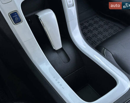 Серый Шевроле Вольт, объемом двигателя 1.4 л и пробегом 182 тыс. км за 8999 $, фото 67 на Automoto.ua