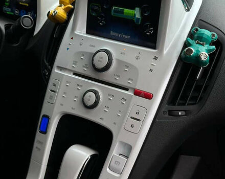 Серый Шевроле Вольт, объемом двигателя 1.4 л и пробегом 300 тыс. км за 7999 $, фото 17 на Automoto.ua