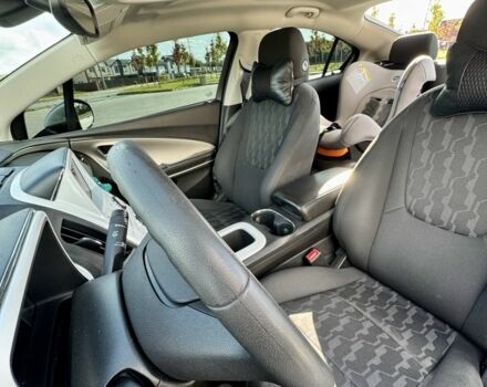 Серый Шевроле Вольт, объемом двигателя 1.4 л и пробегом 317 тыс. км за 7999 $, фото 14 на Automoto.ua