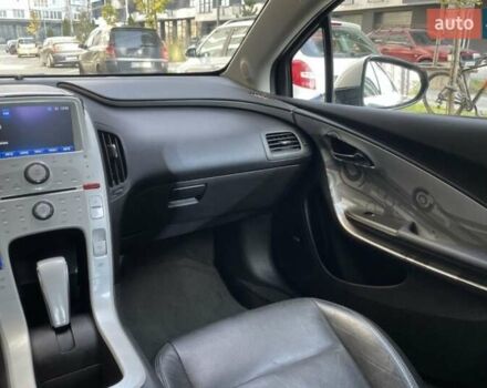 Сірий Шевроле Вольт, об'ємом двигуна 1.4 л та пробігом 180 тис. км за 7800 $, фото 13 на Automoto.ua