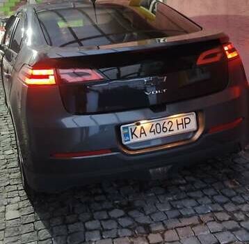 Серый Шевроле Вольт, объемом двигателя 1.4 л и пробегом 219 тыс. км за 10000 $, фото 4 на Automoto.ua