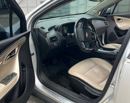 Серый Шевроле Вольт, объемом двигателя 1.4 л и пробегом 210 тыс. км за 10000 $, фото 13 на Automoto.ua