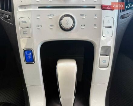 Серый Шевроле Вольт, объемом двигателя 1.4 л и пробегом 293 тыс. км за 10490 $, фото 26 на Automoto.ua