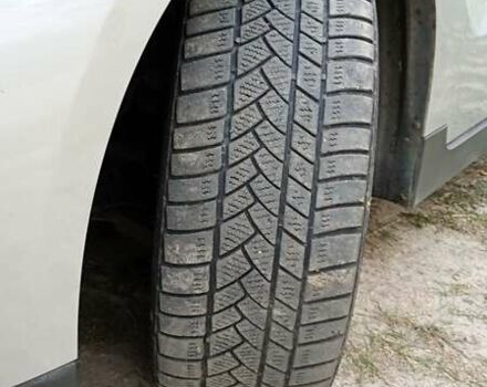 Серый Шевроле Вольт, объемом двигателя 1.4 л и пробегом 152 тыс. км за 9700 $, фото 2 на Automoto.ua