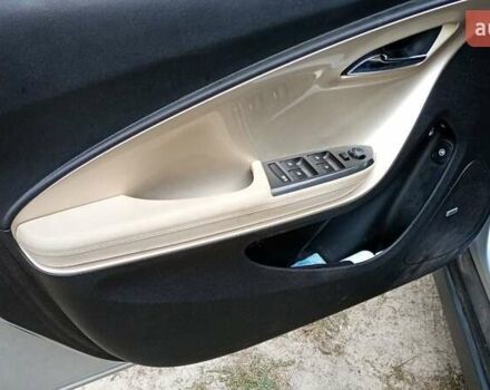 Серый Шевроле Вольт, объемом двигателя 1.4 л и пробегом 152 тыс. км за 9700 $, фото 3 на Automoto.ua