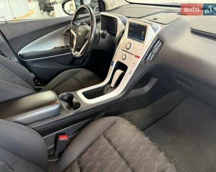 Серый Шевроле Вольт, объемом двигателя 1.4 л и пробегом 293 тыс. км за 10490 $, фото 30 на Automoto.ua