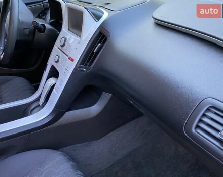 Сірий Шевроле Вольт, об'ємом двигуна 1.4 л та пробігом 142 тис. км за 10900 $, фото 35 на Automoto.ua