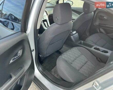 Сірий Шевроле Вольт, об'ємом двигуна 1.4 л та пробігом 142 тис. км за 10900 $, фото 18 на Automoto.ua