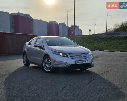 Серый Шевроле Вольт, объемом двигателя 1.4 л и пробегом 131 тыс. км за 12599 $, фото 5 на Automoto.ua