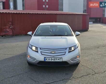 Серый Шевроле Вольт, объемом двигателя 1.4 л и пробегом 131 тыс. км за 12599 $, фото 2 на Automoto.ua