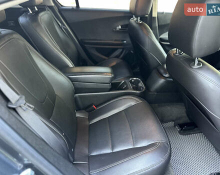 Серый Шевроле Вольт, объемом двигателя 1.4 л и пробегом 130 тыс. км за 9200 $, фото 62 на Automoto.ua