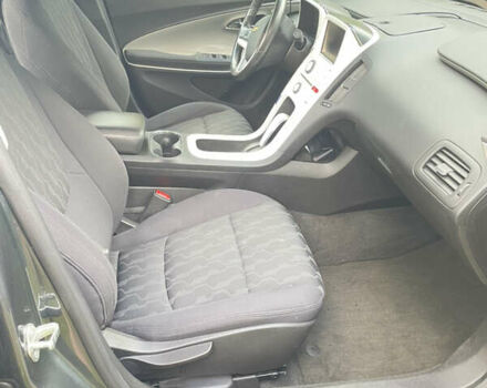 Серый Шевроле Вольт, объемом двигателя 1.4 л и пробегом 184 тыс. км за 10000 $, фото 17 на Automoto.ua