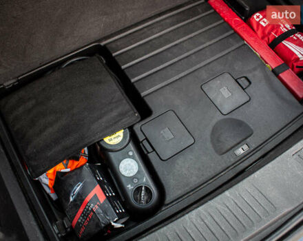 Сірий Шевроле Вольт, об'ємом двигуна 1.4 л та пробігом 299 тис. км за 9700 $, фото 17 на Automoto.ua