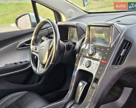 Серый Шевроле Вольт, объемом двигателя 1.4 л и пробегом 131 тыс. км за 12599 $, фото 27 на Automoto.ua
