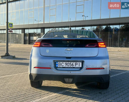 Шевроле Вольт 2013 в Львове на Automoto.ua Серый Шевроле Вольт, объемом двигателя 1.4 л и пробегом 161 тыс. км за 9500 $, фото 2 на Automoto.ua
