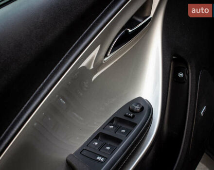 Сірий Шевроле Вольт, об'ємом двигуна 1.4 л та пробігом 299 тис. км за 9700 $, фото 22 на Automoto.ua