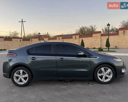 Серый Шевроле Вольт, объемом двигателя 1.4 л и пробегом 171 тыс. км за 11000 $, фото 1 на Automoto.ua