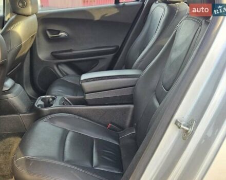 Серый Шевроле Вольт, объемом двигателя 1.4 л и пробегом 131 тыс. км за 11000 $, фото 20 на Automoto.ua