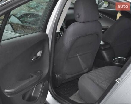 Серый Шевроле Вольт, объемом двигателя 1.4 л и пробегом 216 тыс. км за 12720 $, фото 10 на Automoto.ua