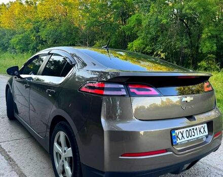Сірий Шевроле Вольт, об'ємом двигуна 1.4 л та пробігом 145 тис. км за 15000 $, фото 3 на Automoto.ua