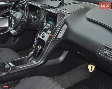 Серый Шевроле Вольт, объемом двигателя 1.4 л и пробегом 216 тыс. км за 12720 $, фото 15 на Automoto.ua